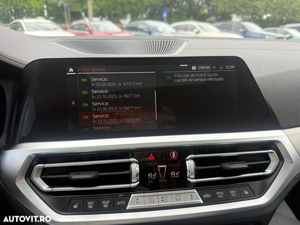 BMW Seria 3 320d xDrive AT Luxury Line - 17