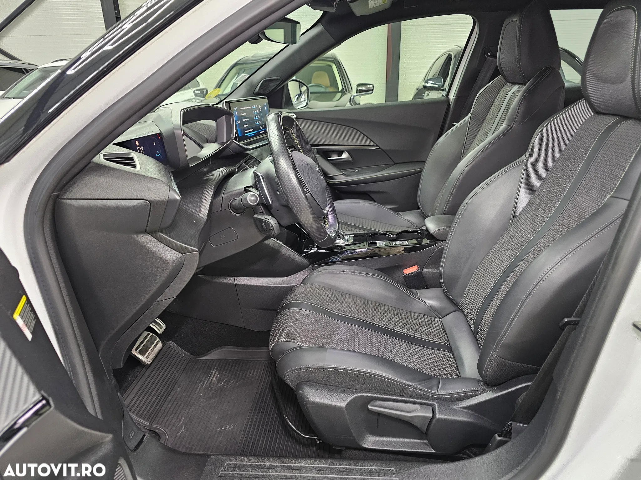Peugeot 2008 1.5 BlueHDI STT EAT8 GT Line - 9