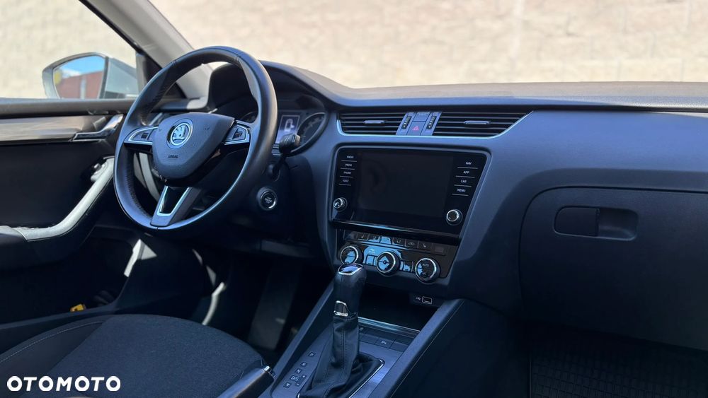 Skoda Octavia 2.0 TDI SCR Style DSG - 20