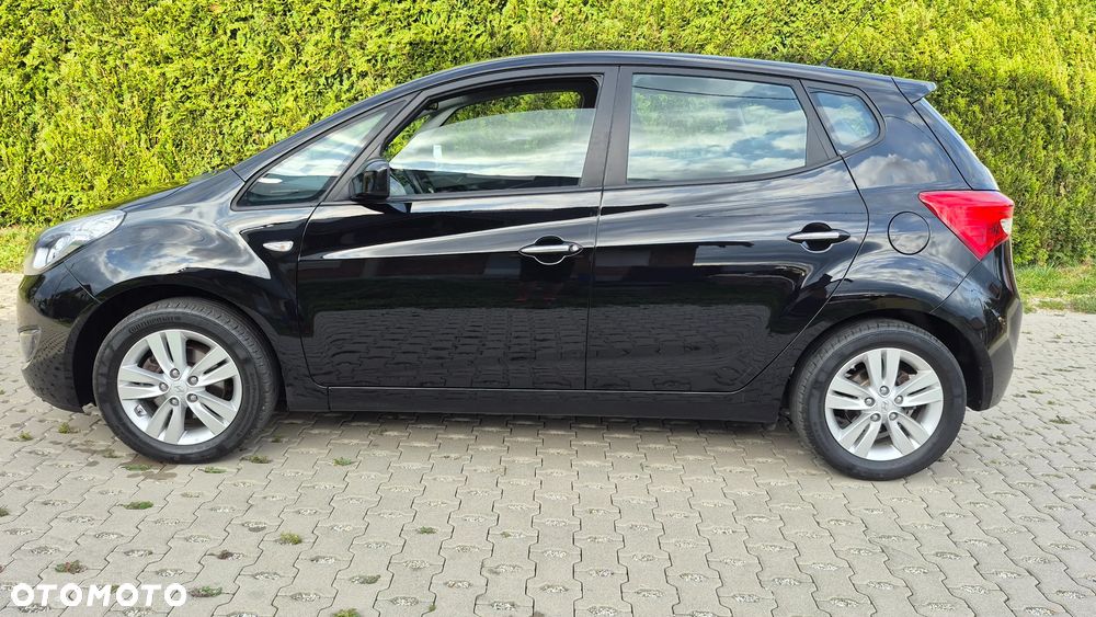 Hyundai ix20 1.4 Sonderkontingent - 16