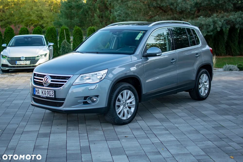 Volkswagen Tiguan - 16
