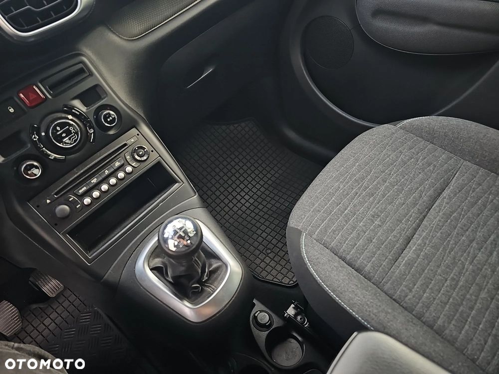 Citroën C3 Picasso 1.2 PureTech Exclusive - 20