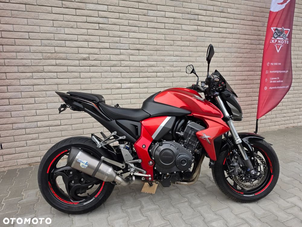 Honda CB - 8