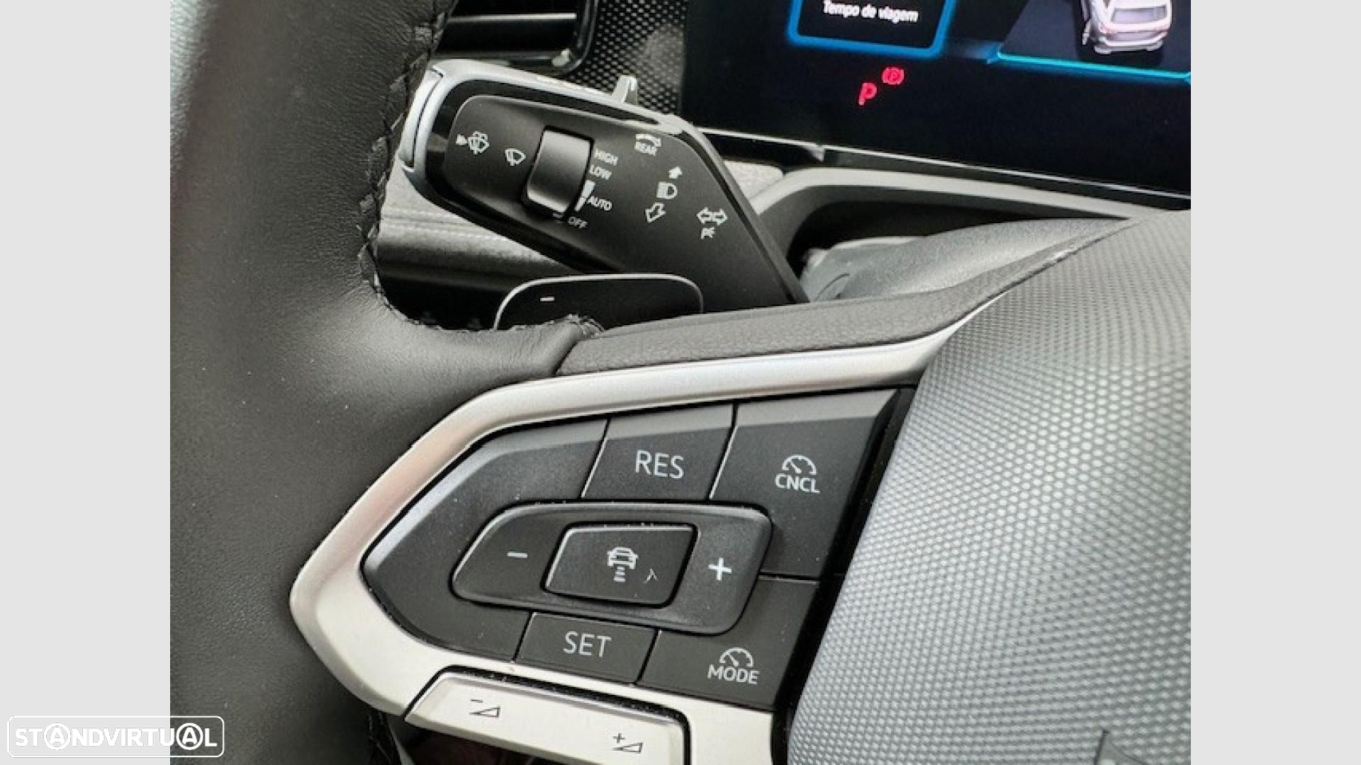 VW Passat Variant - 13