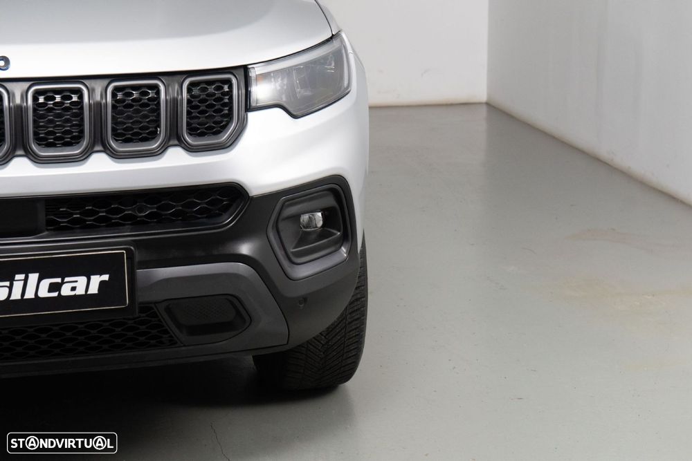 Jeep Compass - 18