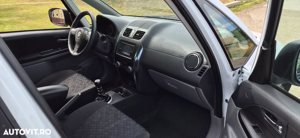 Suzuki SX4 2.0DDIS GS 4WD - 8