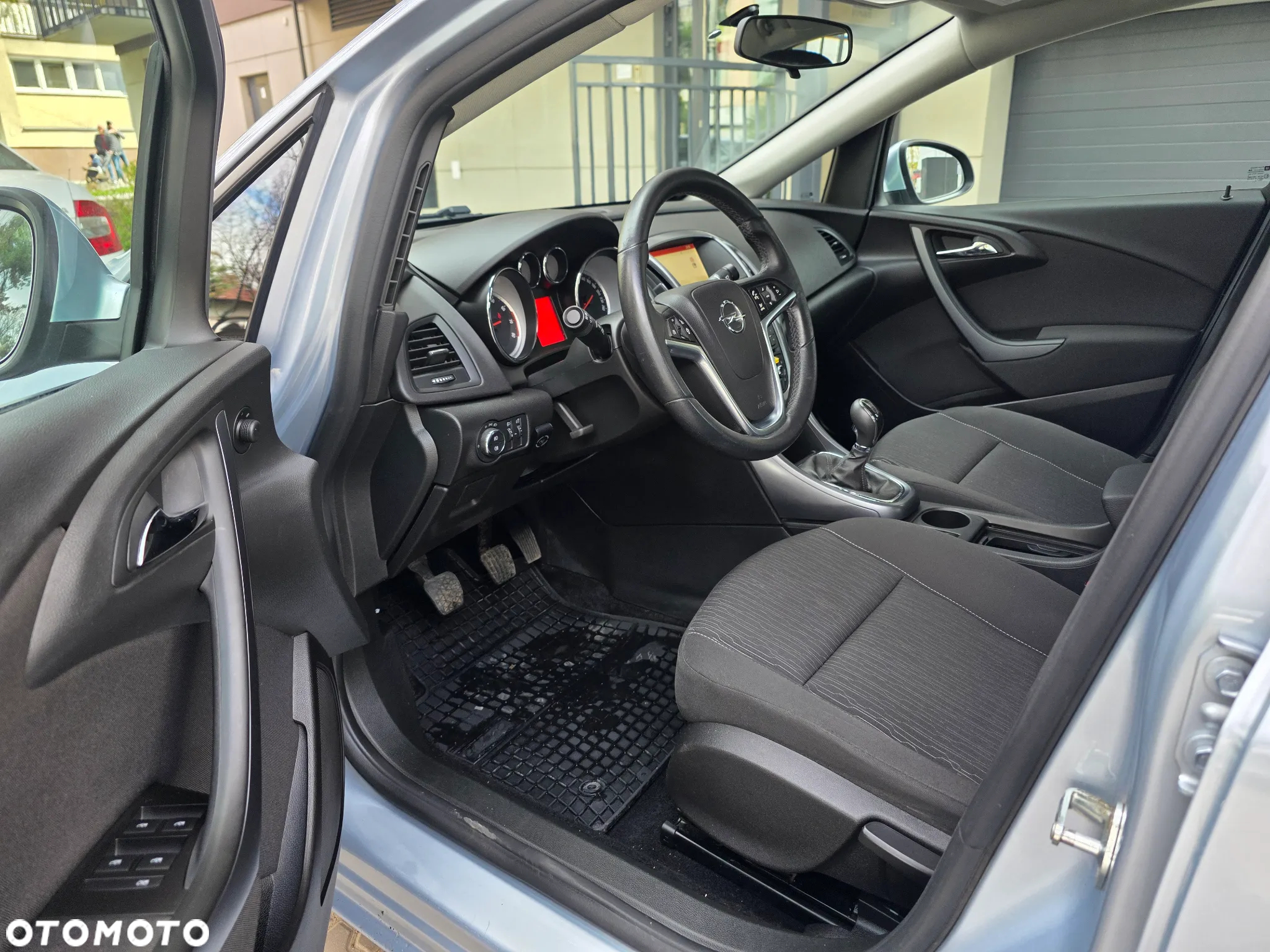 Opel Astra IV 1.4 T Executive EU6 - 10