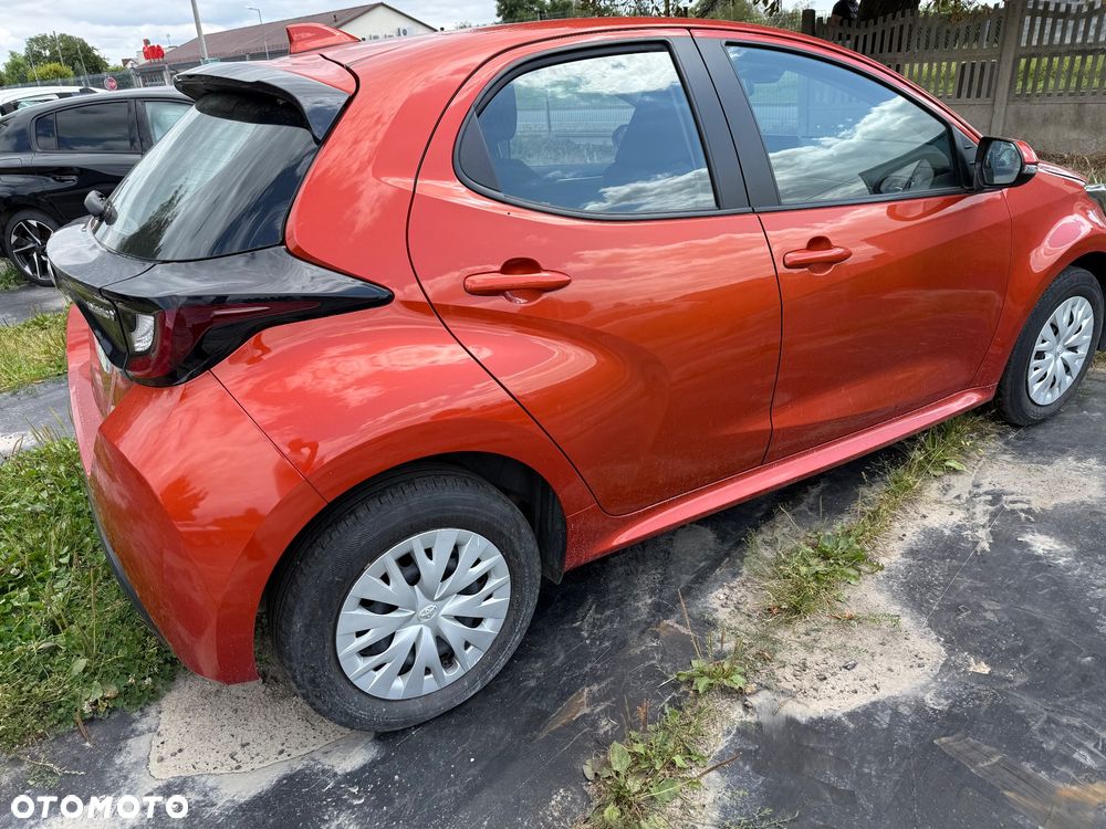 Toyota Yaris Hybrid 1.5 Executive - 4