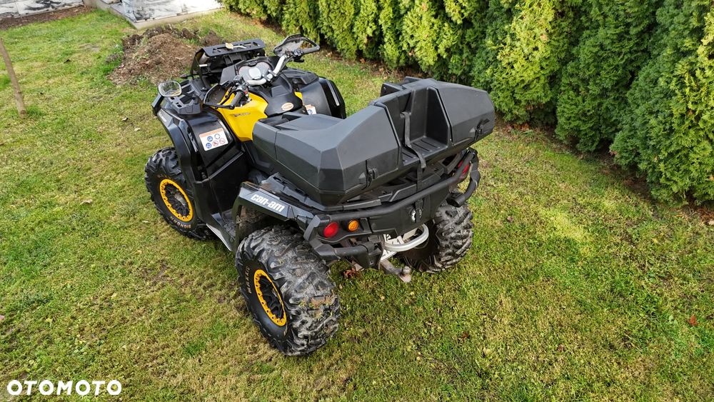Can-Am Outlander - 12