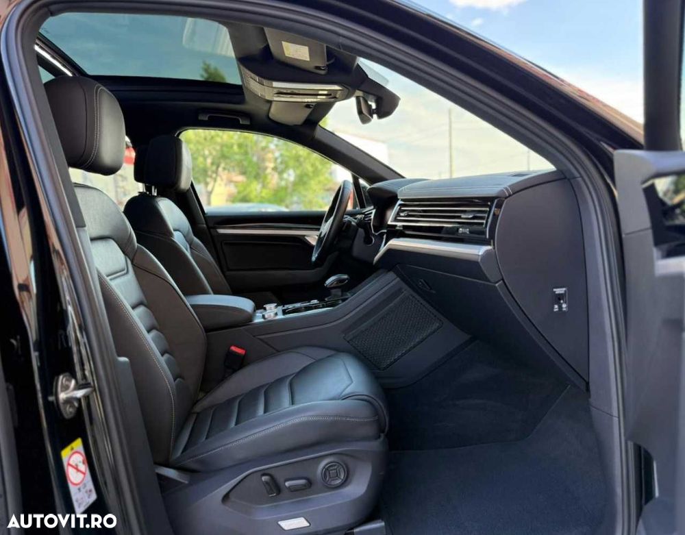 Volkswagen Touareg - 18
