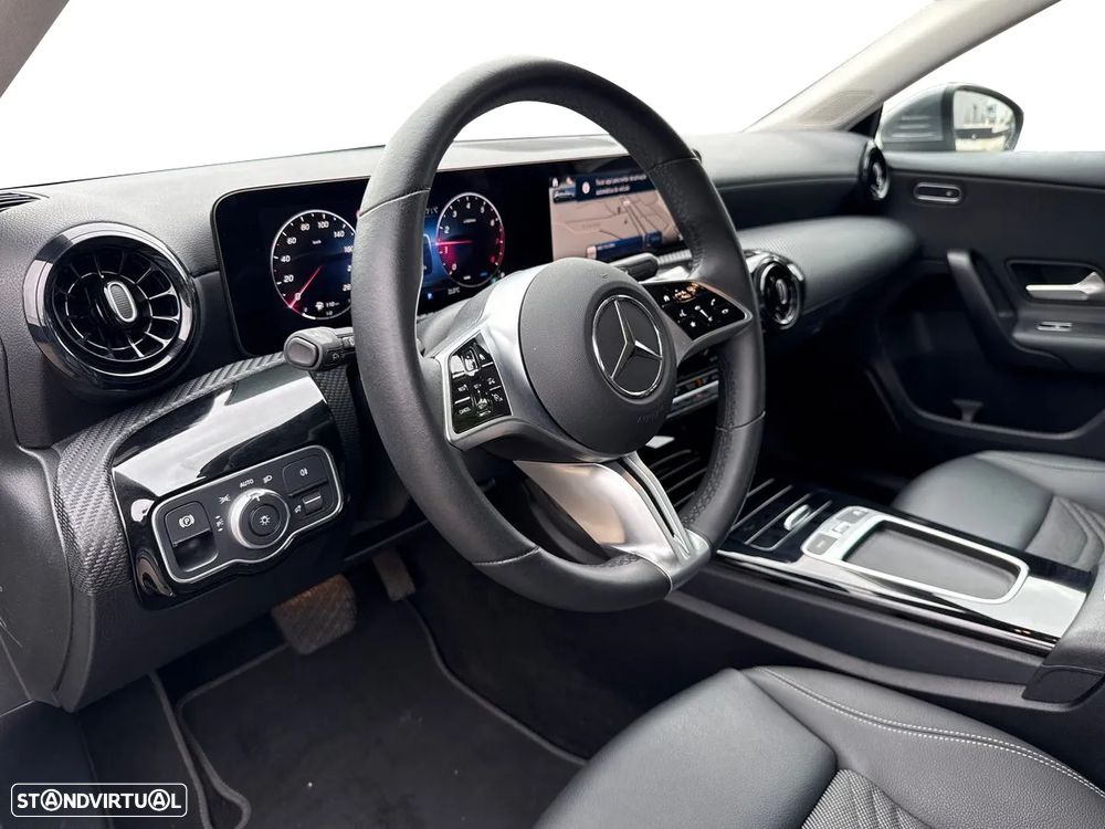 Mercedes-Benz A 200 Standard - 10