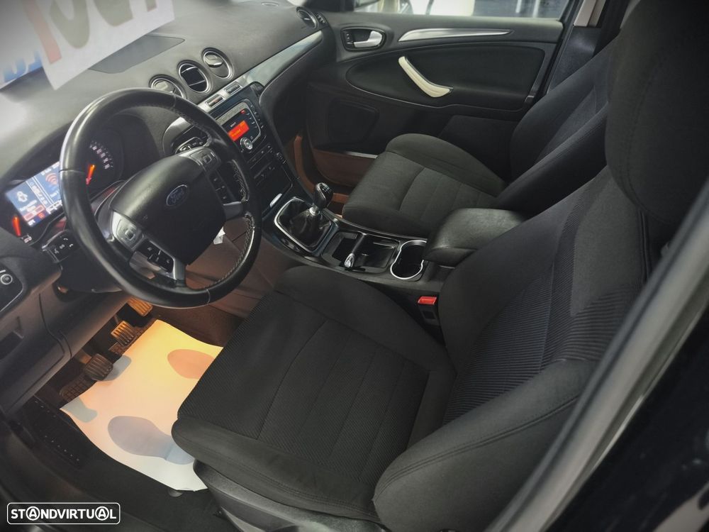 Ford S-Max 1.6 TDCi Titanium 7L - 9