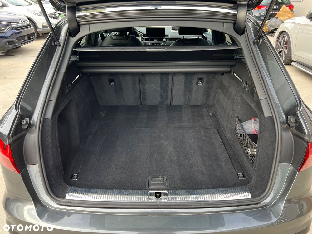 Audi A4 Avant - 23