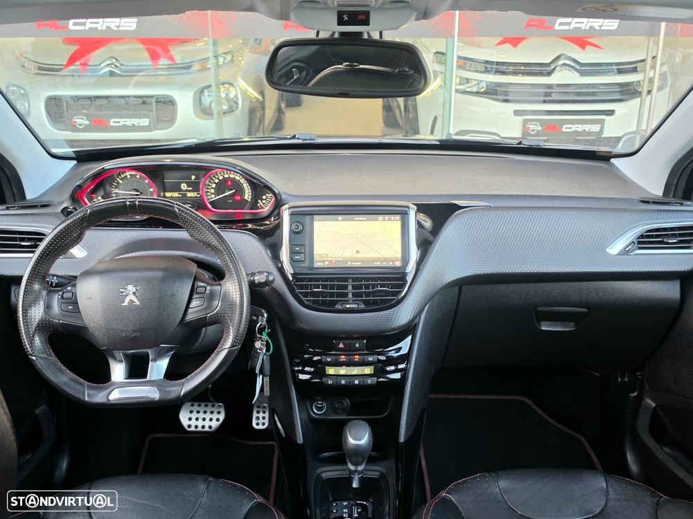 Peugeot 2008 1.2 PureTech GT Line EAT6 - 16