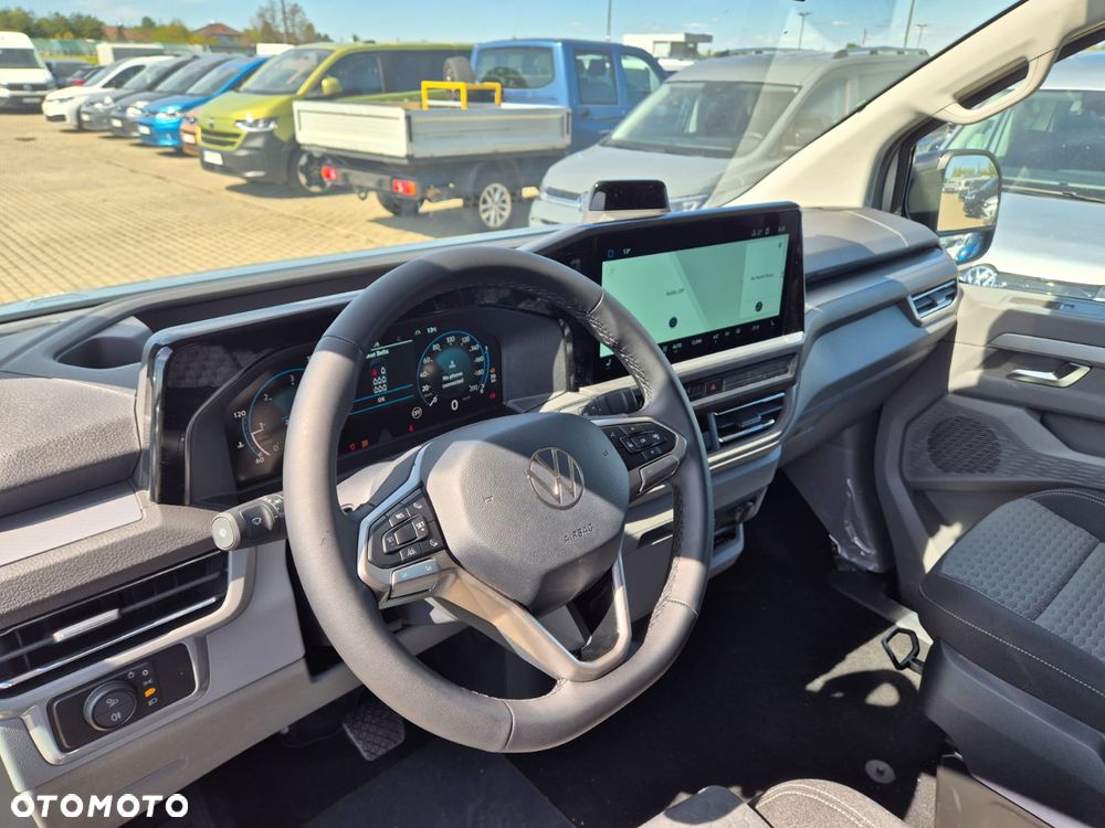 Volkswagen CARAVELLE - 8
