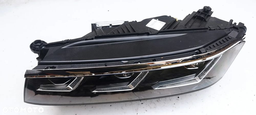 Vw Touareg III Lift 2022- Full Led Matrix Lewa Kompletna Nowa Oryginał 761941081B