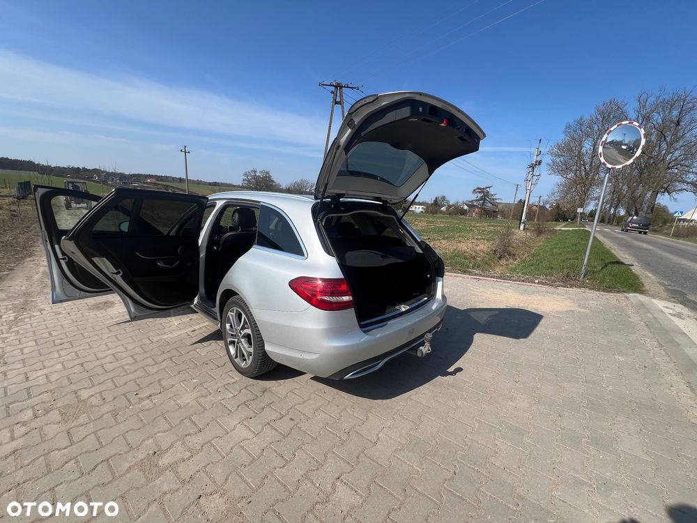 Mercedes-Benz Klasa C 180 (BlueTEC) d Avantgarde - 29