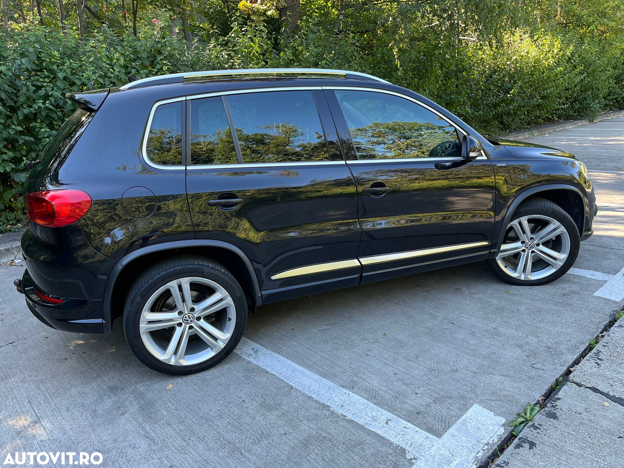 Volkswagen Tiguan 2.0 TDI DPF DSG 4Mot Comfortline - 6