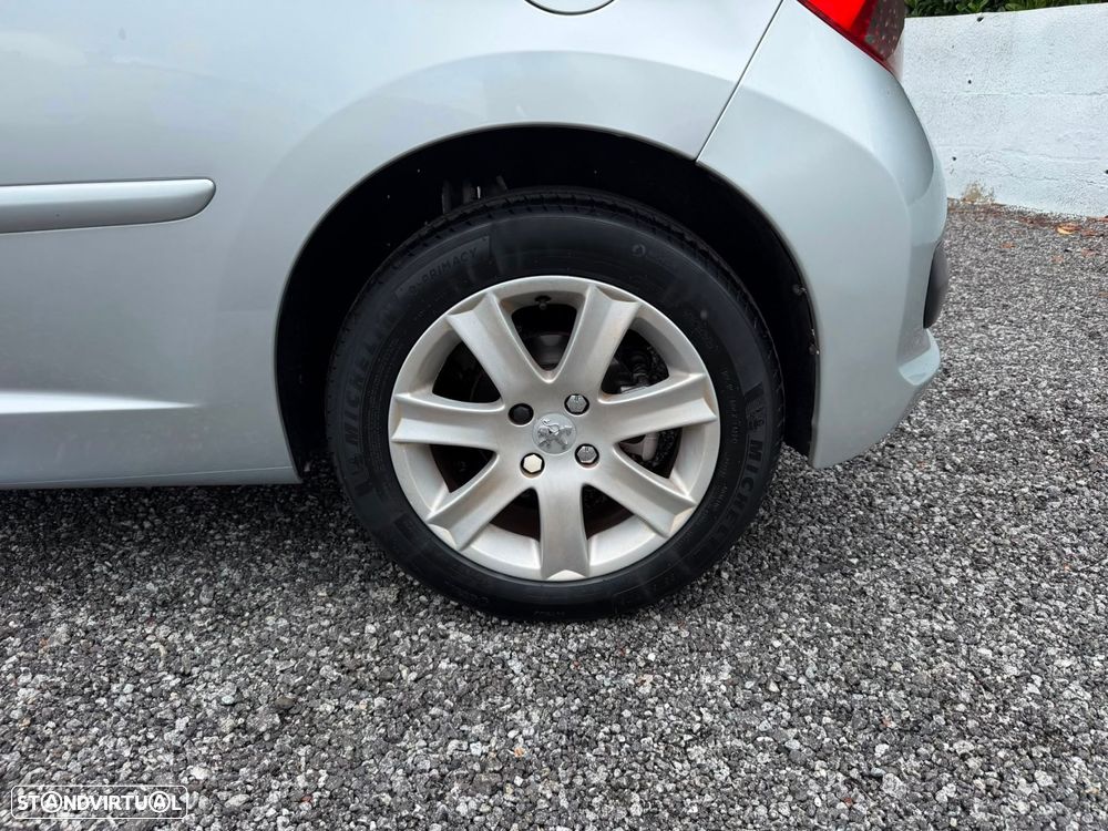 Peugeot 207 1.6 HDi Sport - 11