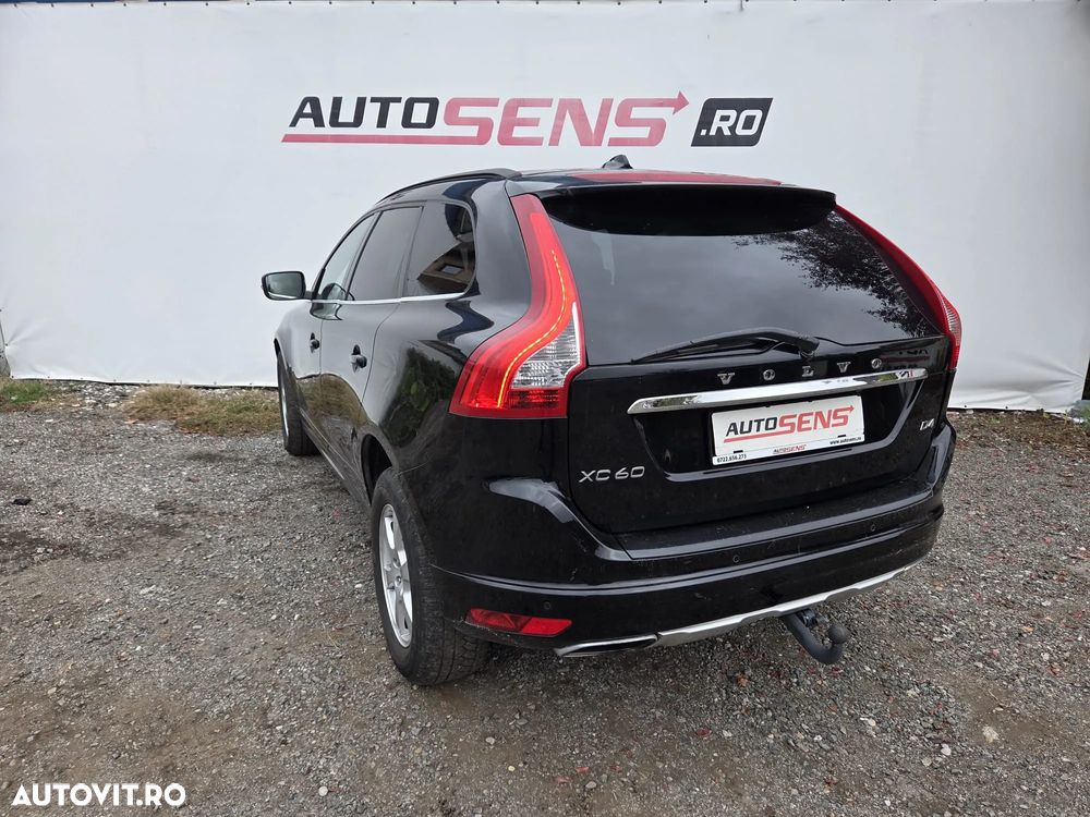 Volvo XC 60 - 6