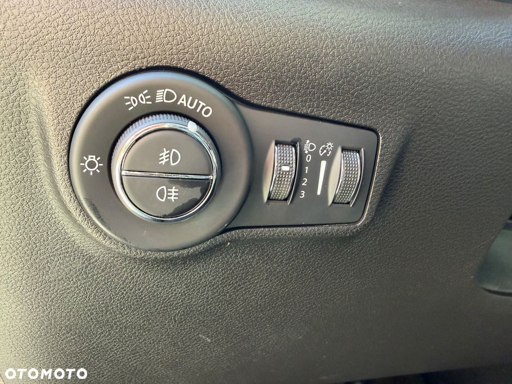 Jeep Compass 1.5 T4 mHEV Altitude Winter Edition FWD S&S DCT - 27