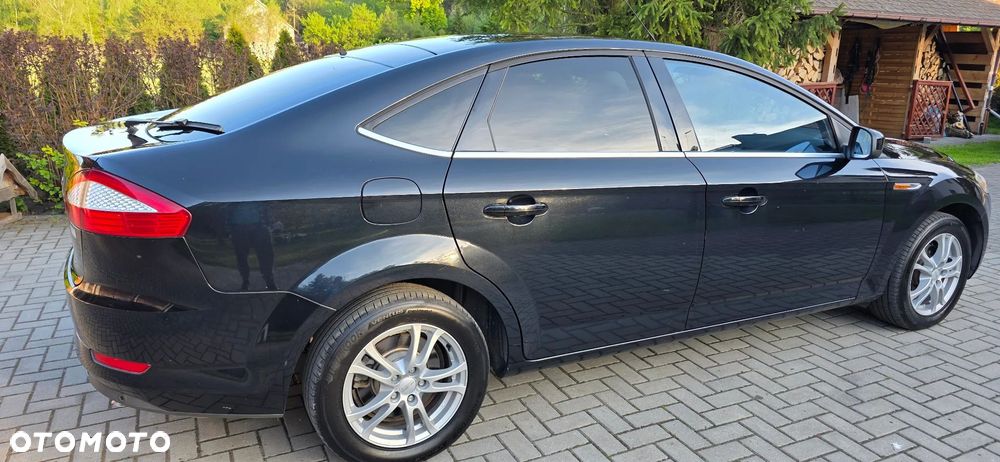 Ford Mondeo 2.0 SCTi Black Magic - 4