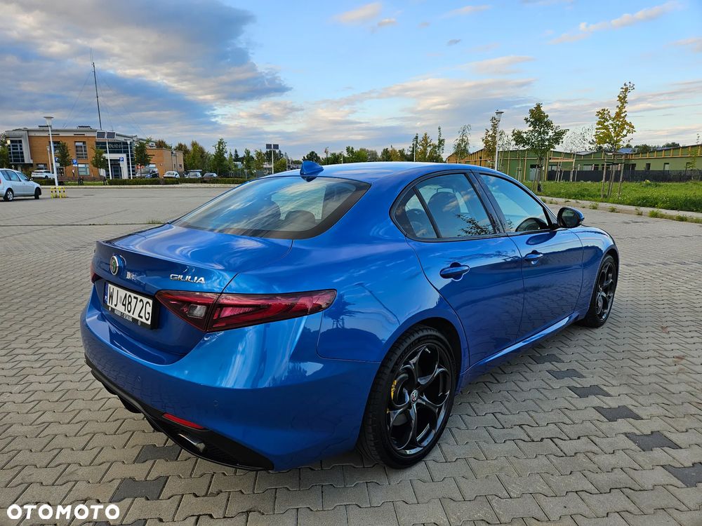 Alfa Romeo Giulia 2.0 Turbo Veloce Q4 - 12