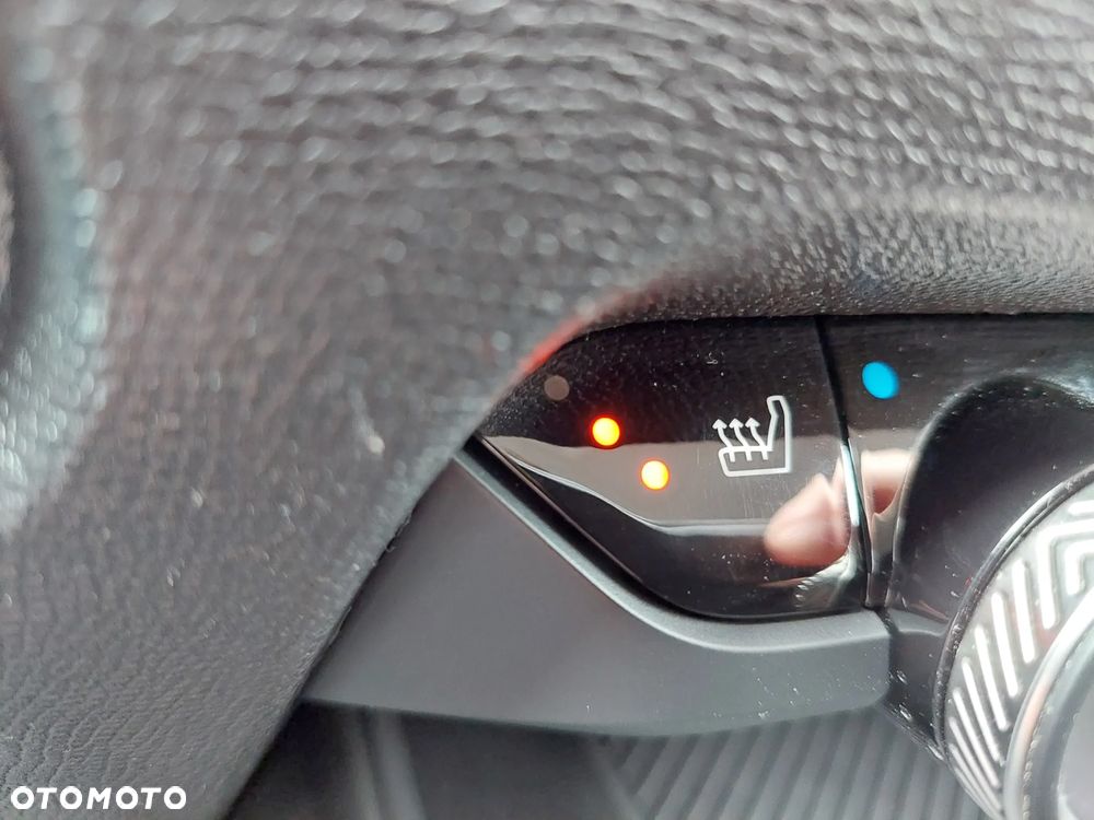 Citroën C4 1.2 PureTech Shine S&S - 27