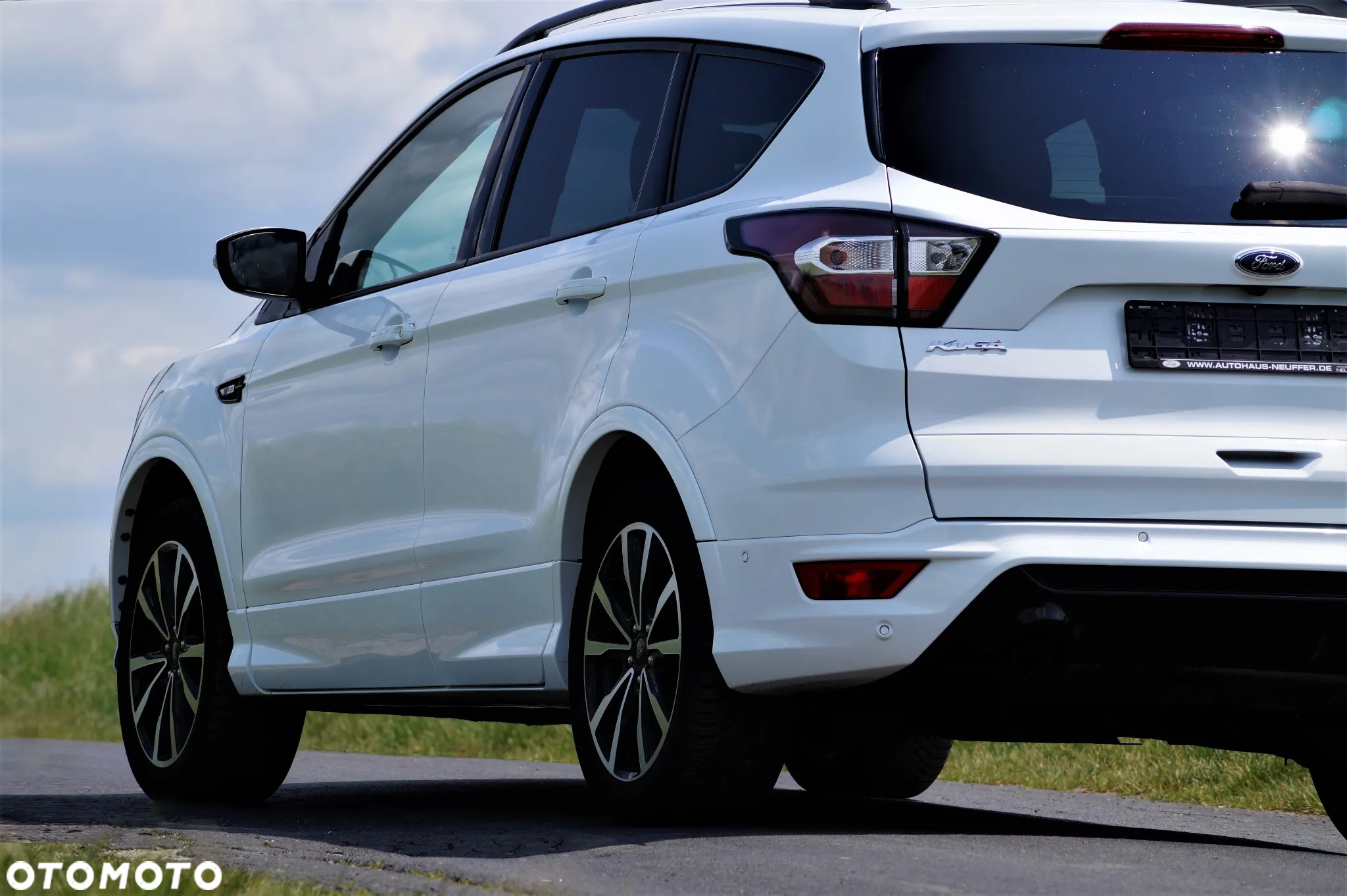 Ford Kuga - 9