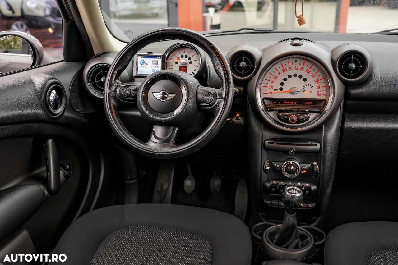Mini Countryman One - 16