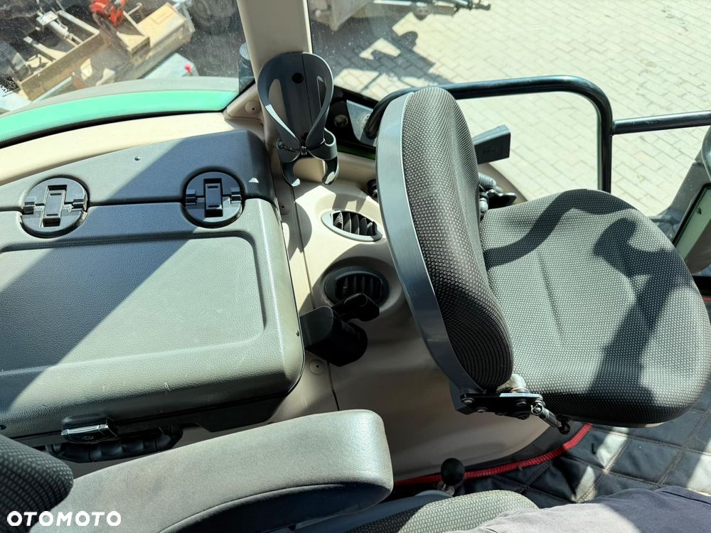 Fendt 828 Vario Profi Plus - 29