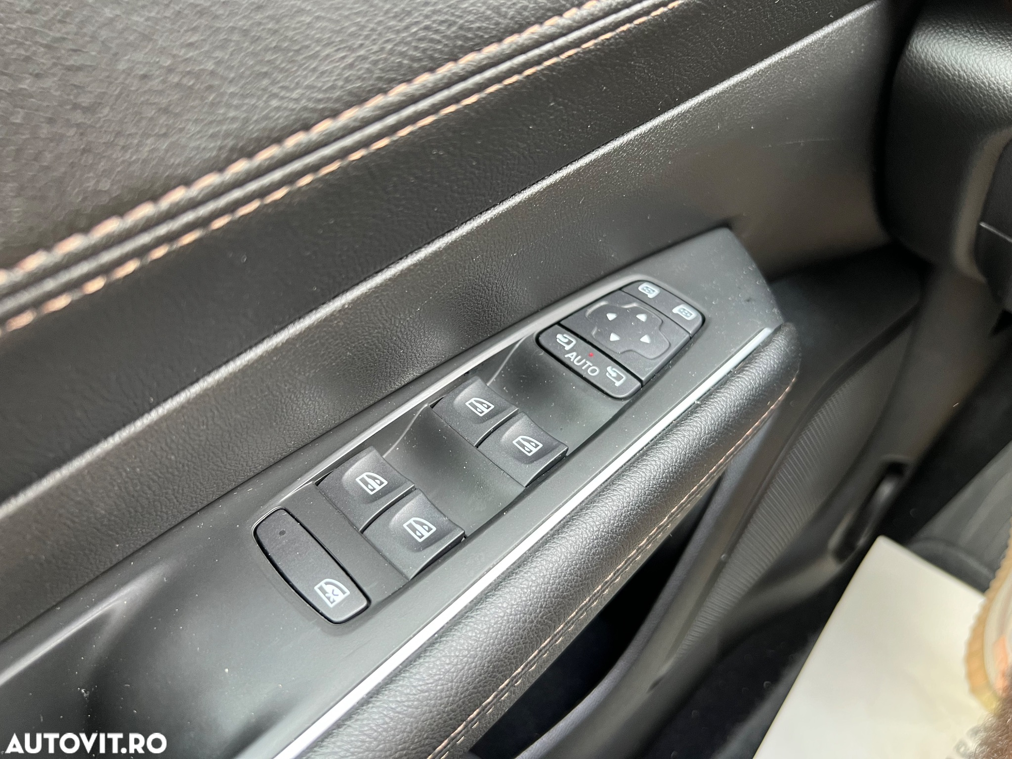 Renault Talisman Grandtour ENERGY dCi 160 EDC INTENS - 25