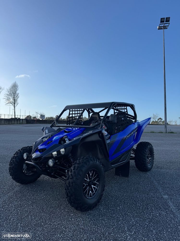 Yamaha YXZ - 8