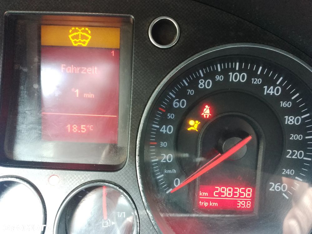 Volkswagen Passat 1.9 TDI Comfortline - 27