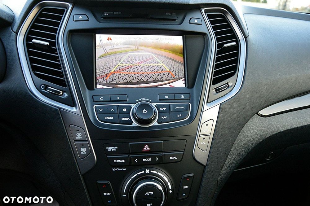 Hyundai Santa Fe 2.0 CRDI 2WD Premium - 31