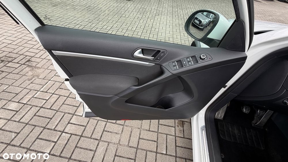 Volkswagen Tiguan 1.4 TSI 4Mot Perfectline R-Style - 10