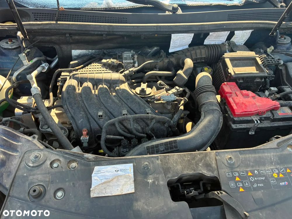 Dacia Duster 1.6 - 6