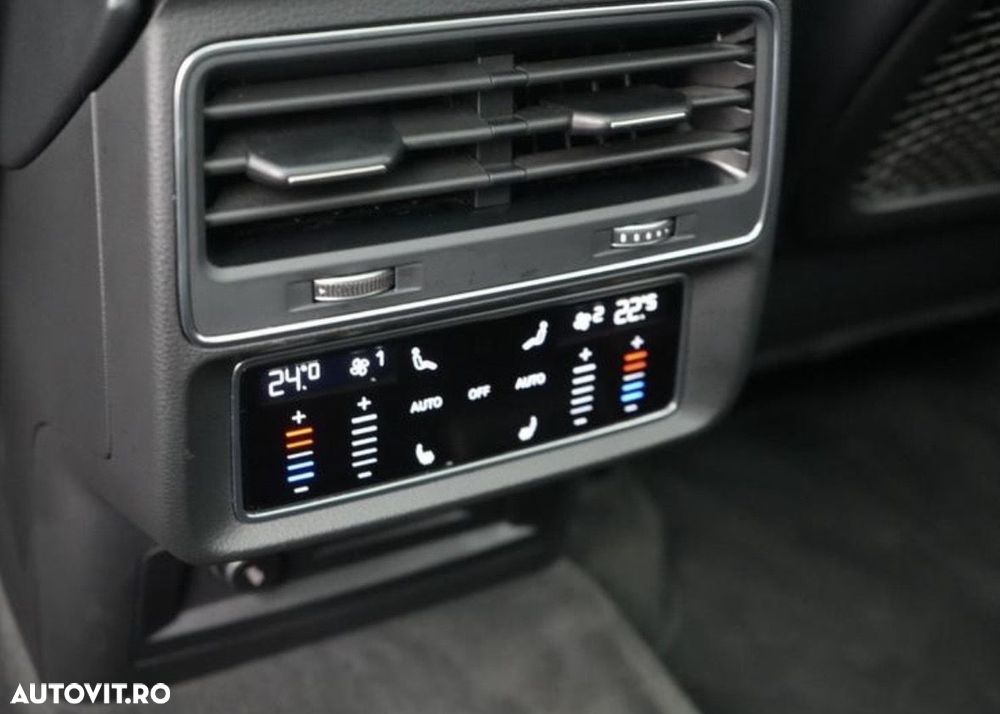 Audi Q7 50 TDI quattro Tiptronic S line - 23