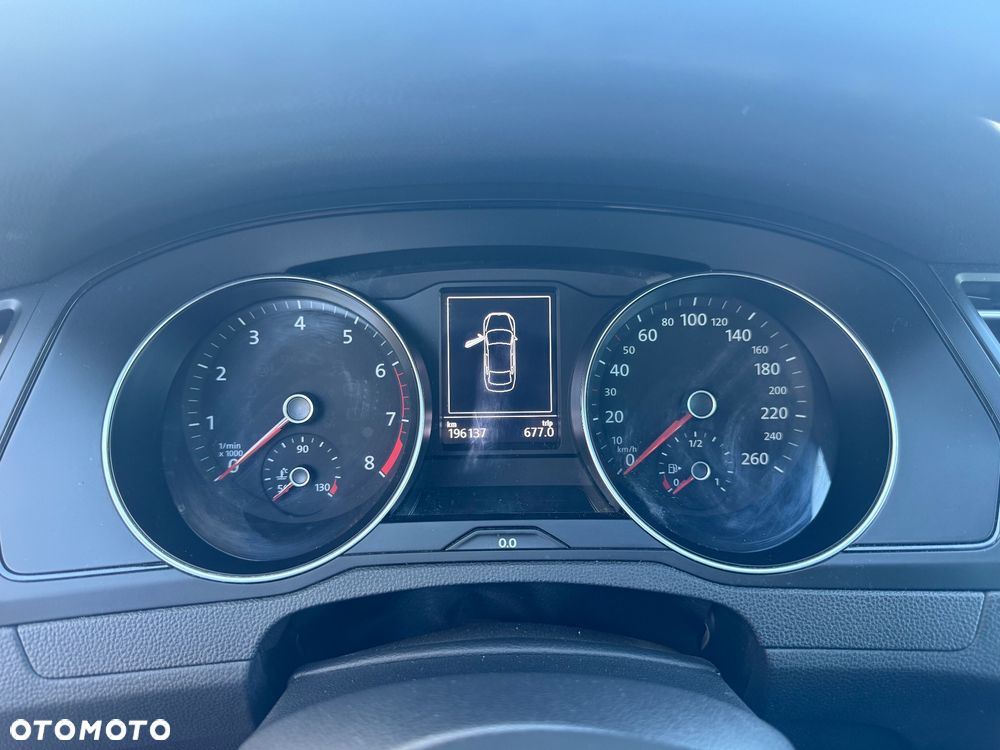 Volkswagen Passat 1.4 TSI BMT City - 10