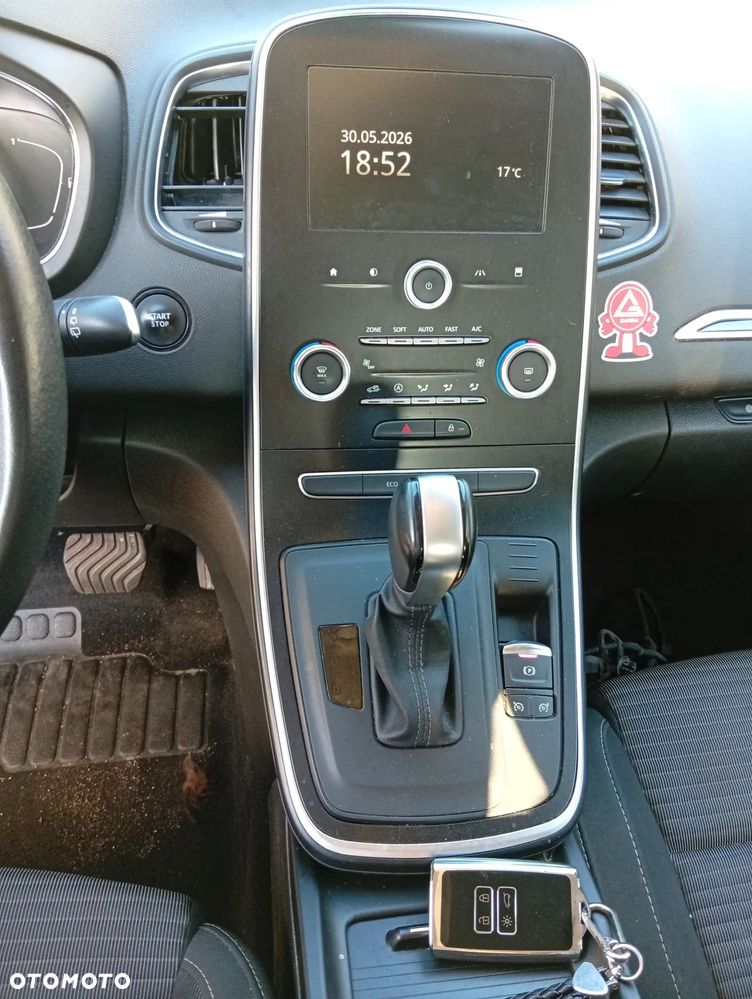 Renault Scenic 1.5 dCi Zen EDC - 14