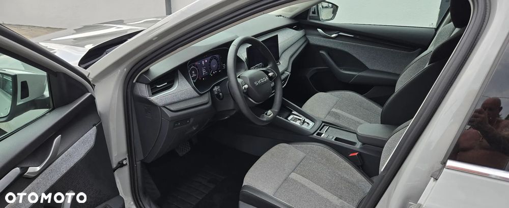Skoda Octavia 1.5 TSI e-TEC DSG Exclusive Plus - 11