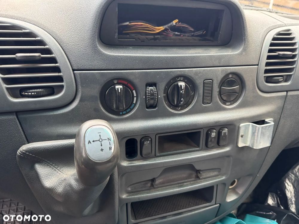 Mercedes-Benz Sprinter 413 CDI Kamper - 7