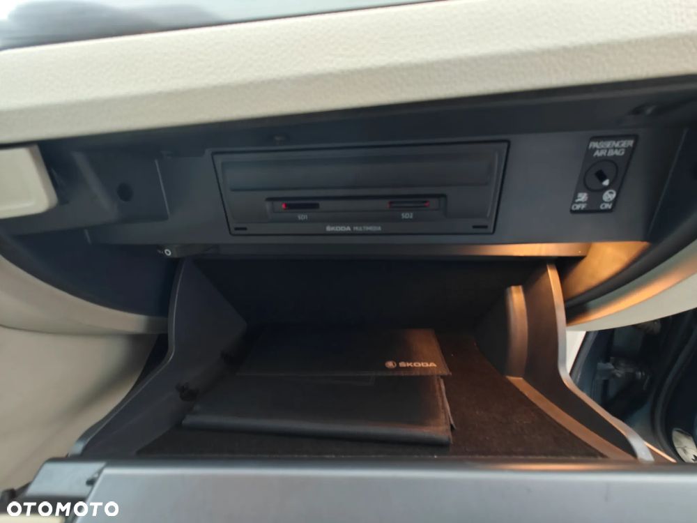 Skoda Superb 2.0 TSI Style DSG - 24