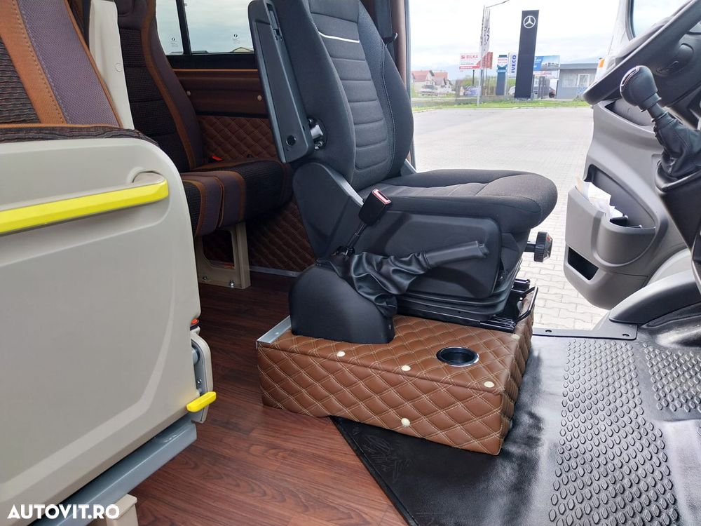 Iveco Daily BUS 50C18H 19+1+1 - 25