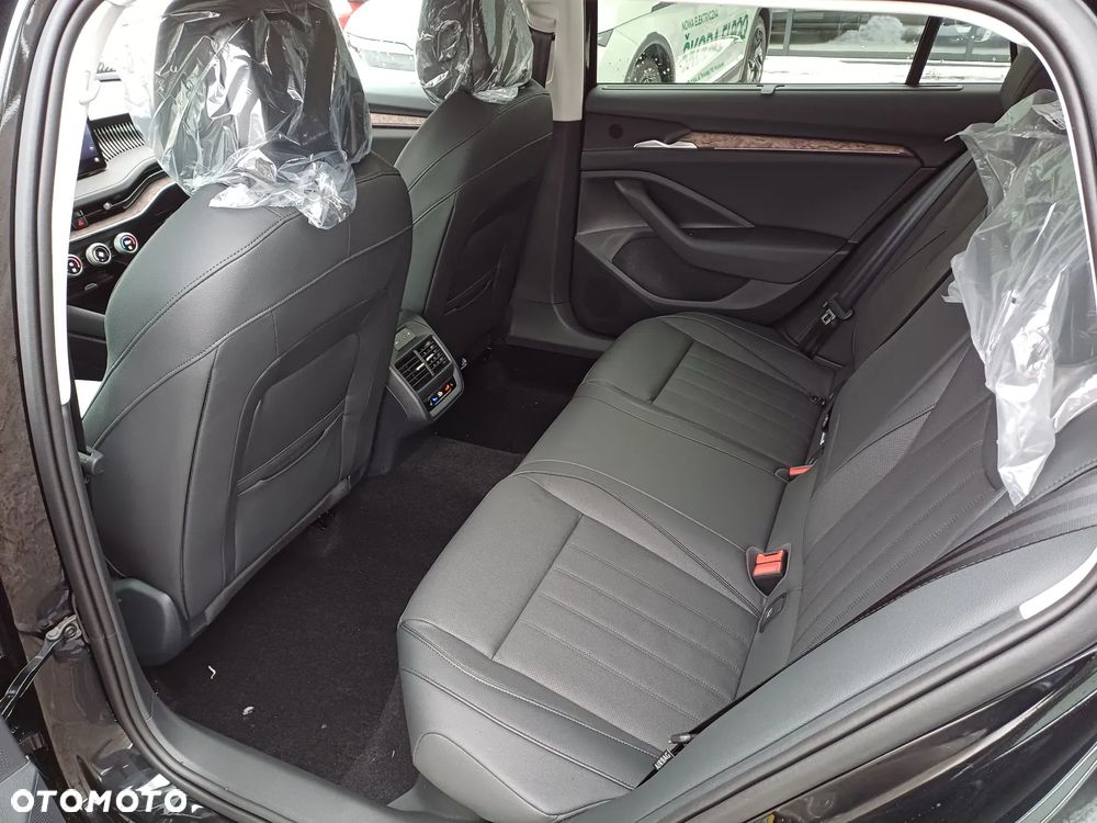 Skoda Superb 2.0 TDI SCR 4x4 L&K DSG - 22