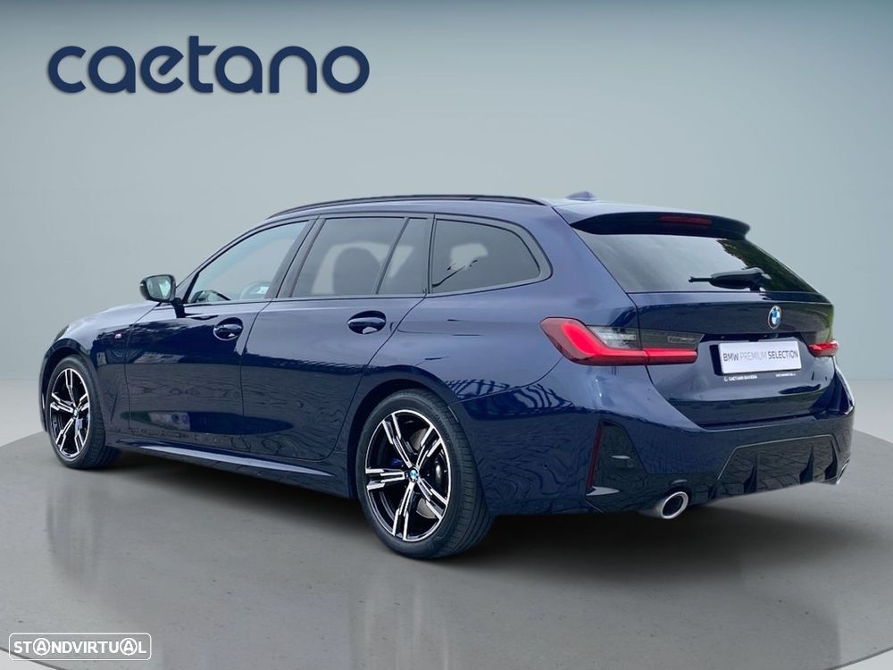 BMW 320 d Pack Desportivo M Auto - 25