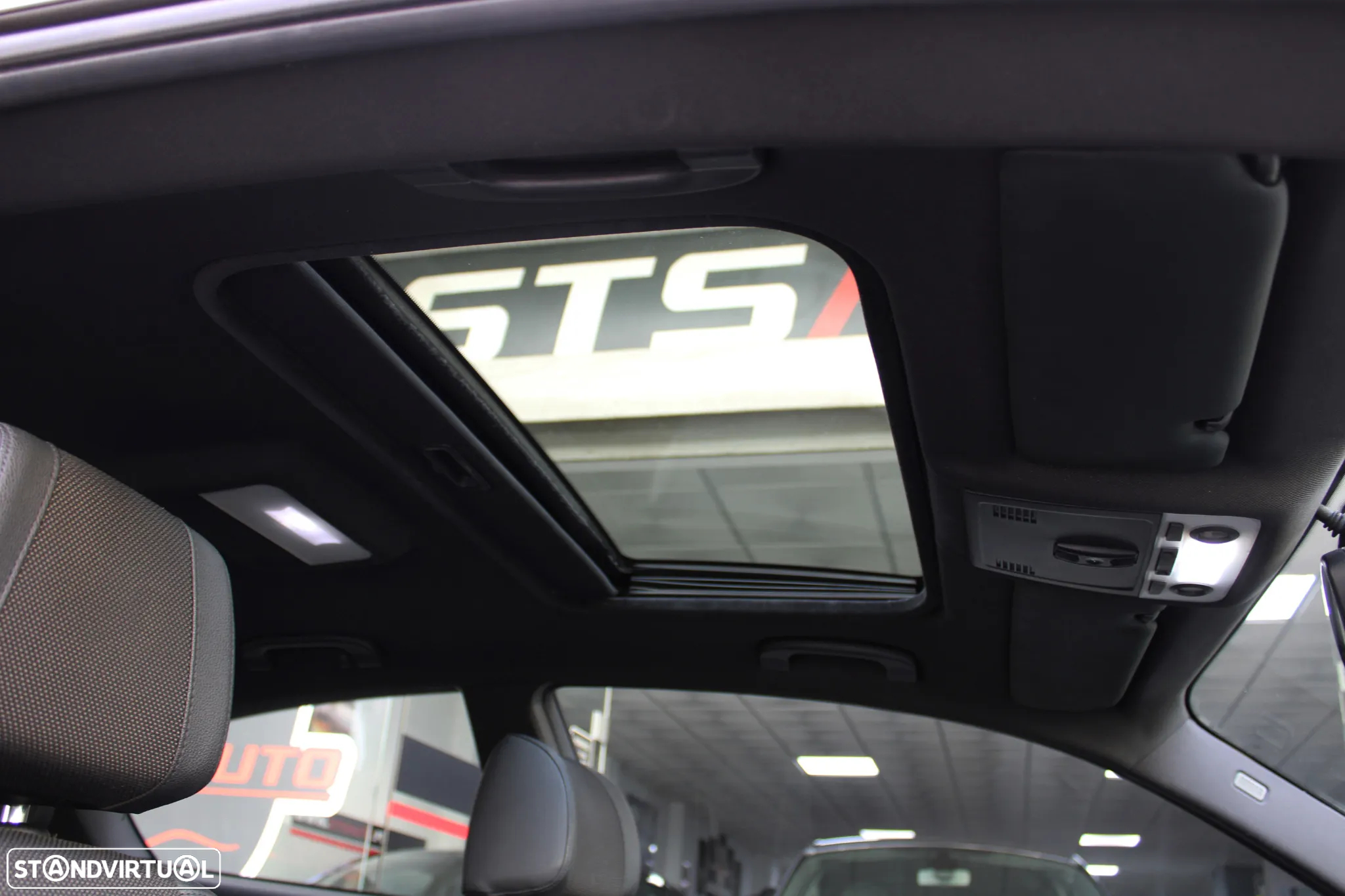 BMW 118 d Pack M - 44