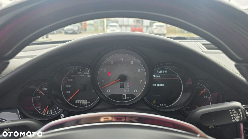 Porsche Panamera - 12