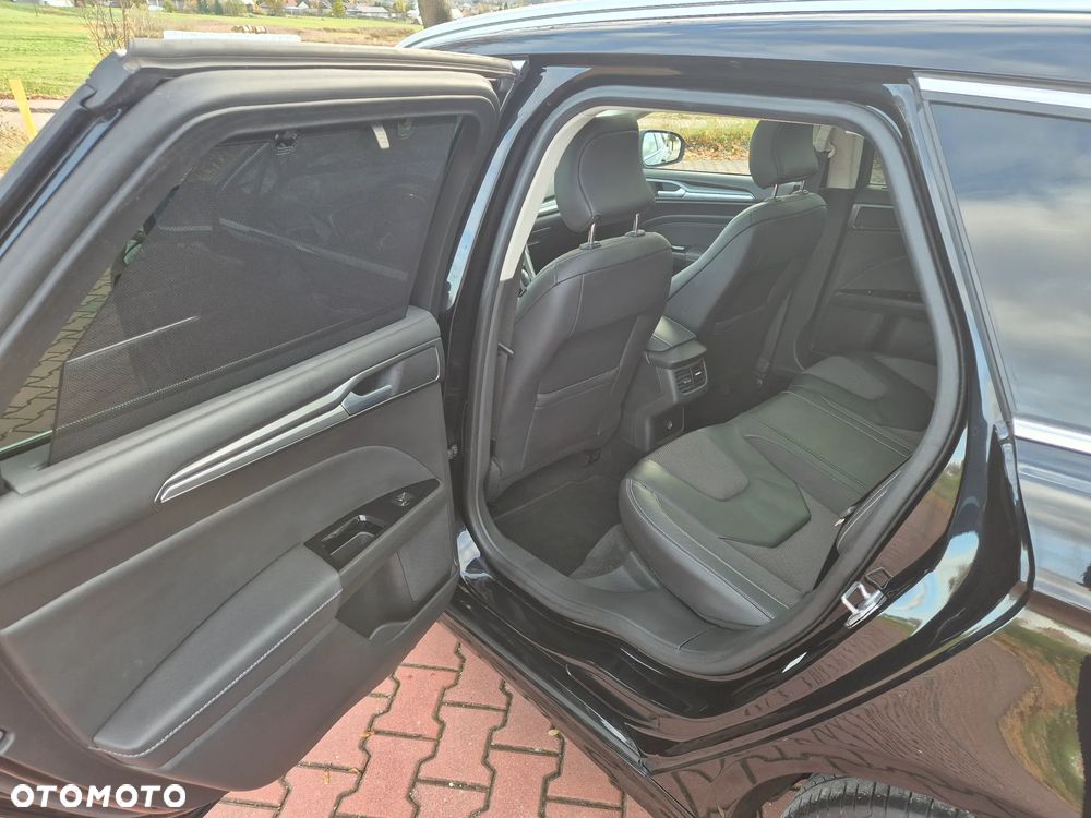 Ford Mondeo 2.0 TDCi Start-Stopp PowerShift-Aut Titanium - 29