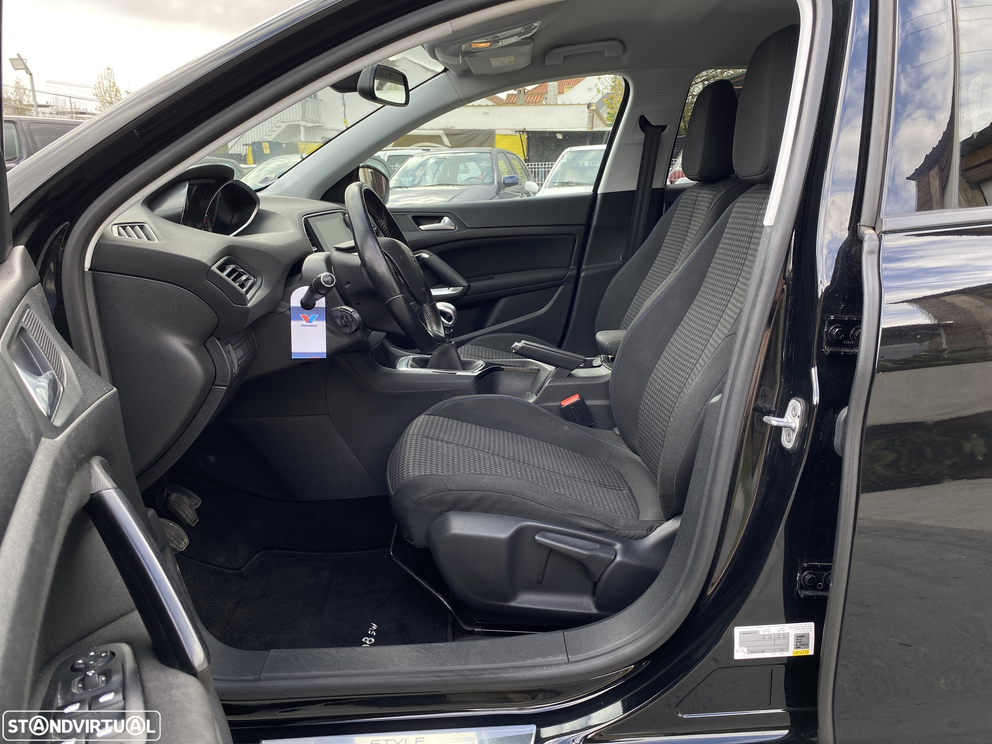 Peugeot 308 SW 1.5 BlueHDi Style - 16